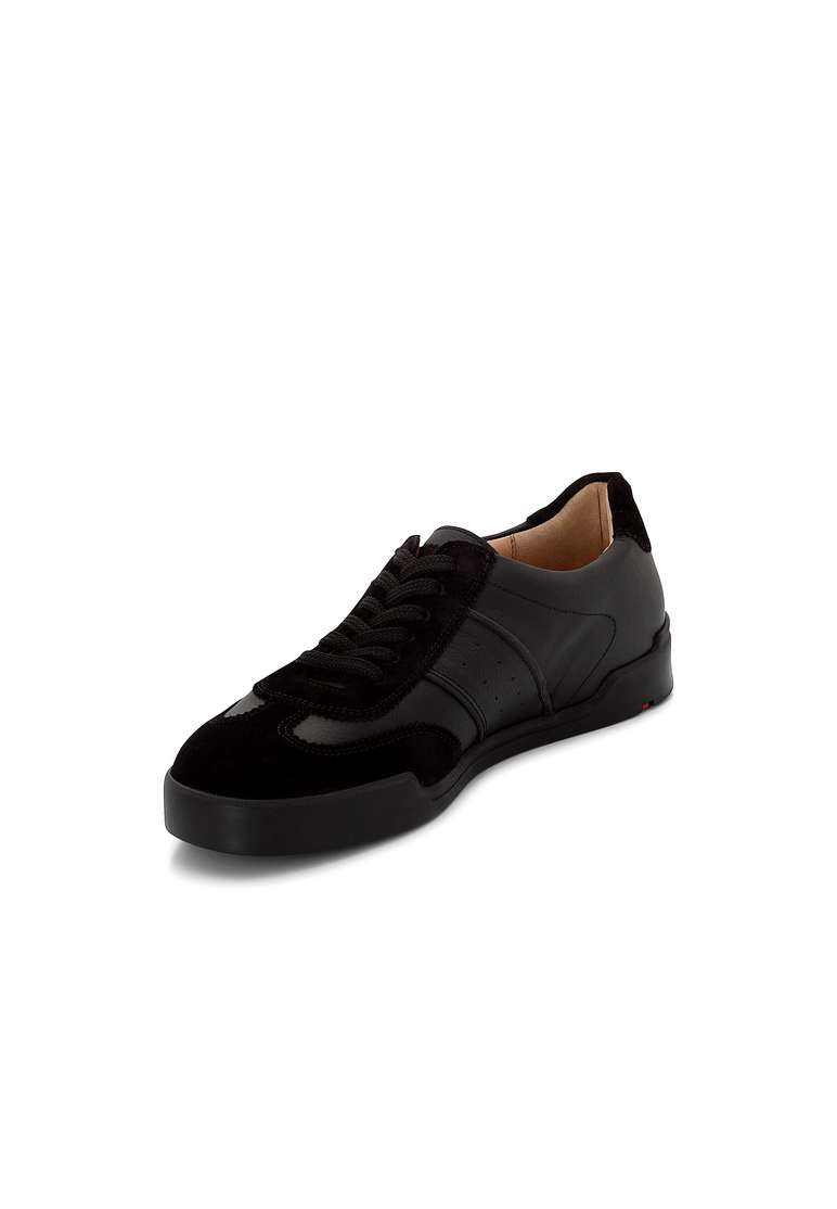 SNEAKER SNEAKER