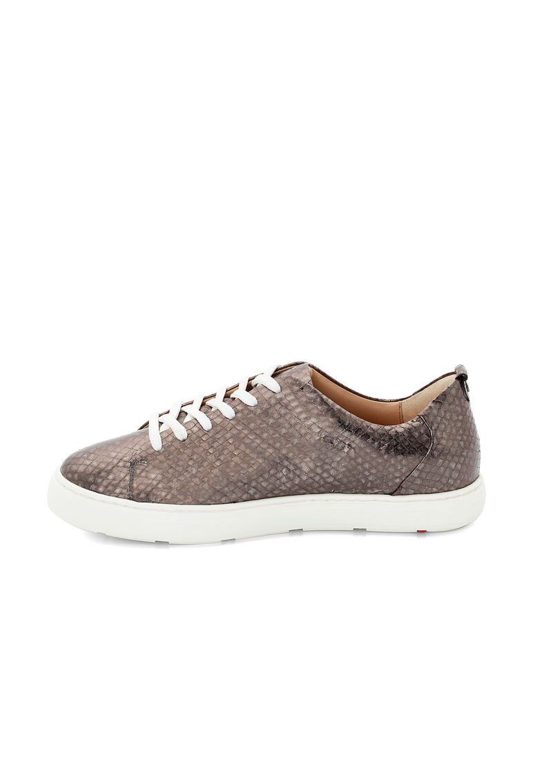 SNEAKER SNEAKER