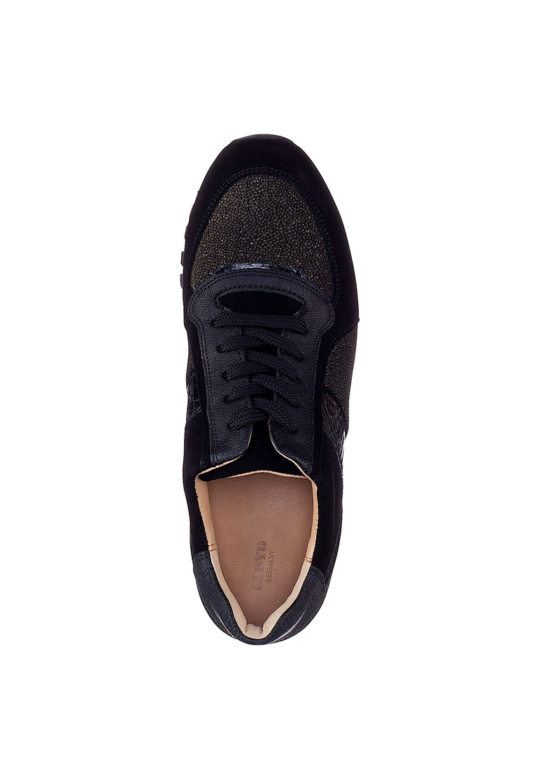 SNEAKER SNEAKER