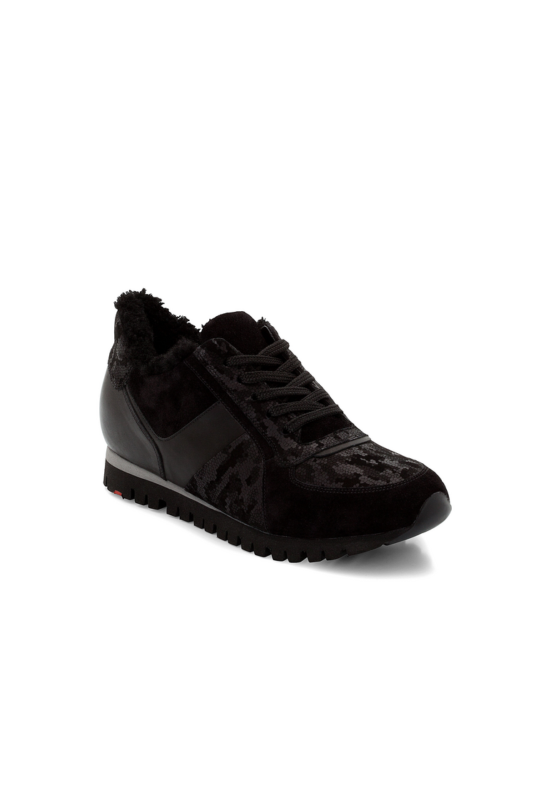 SNEAKER SNEAKER