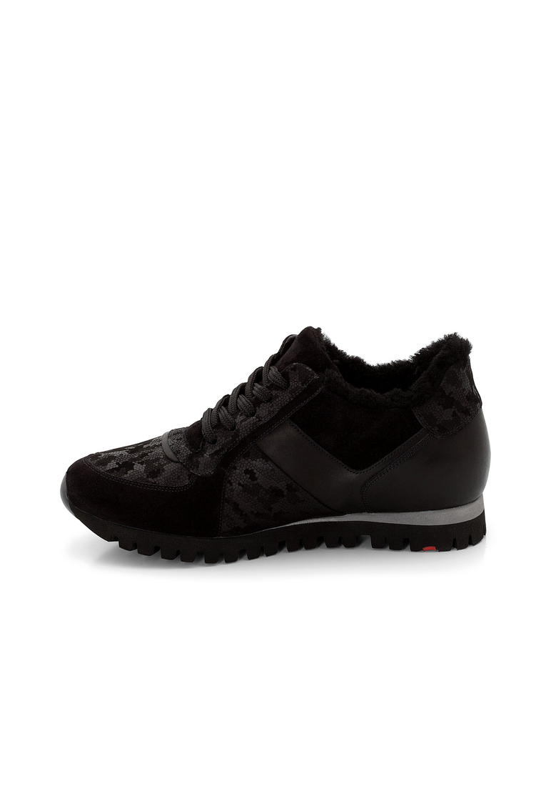 SNEAKER SNEAKER