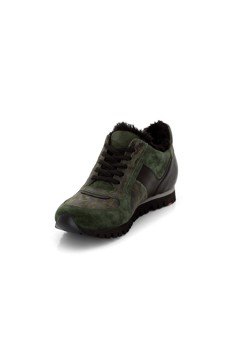 SNEAKER SNEAKER