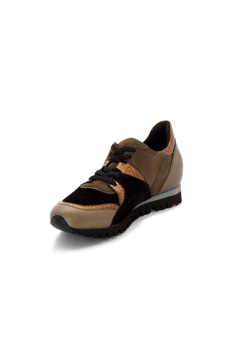 SNEAKER SNEAKER