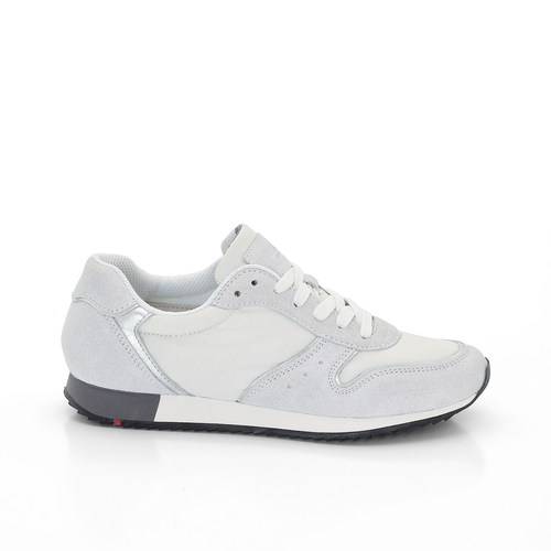 SNEAKER SNEAKER