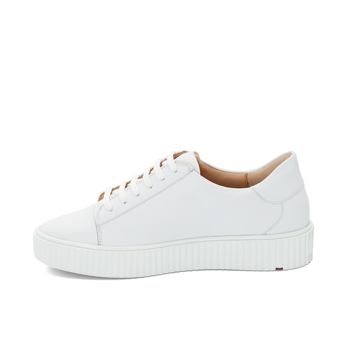 SNEAKER SNEAKER