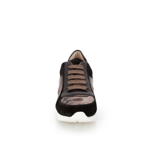 SNEAKER SNEAKER