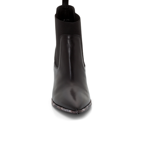 STIEFELETTE STIEFELETTE