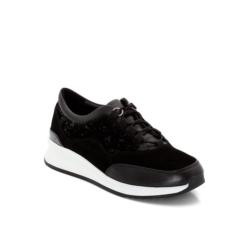 SNEAKER SNEAKER