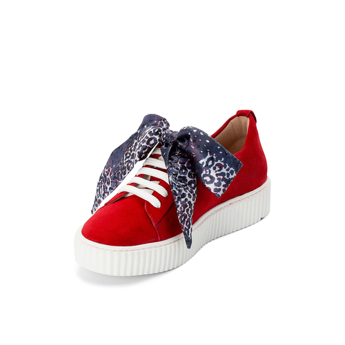 SNEAKER SNEAKER