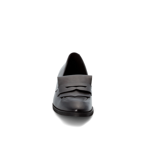 SLIPPER SLIPPER